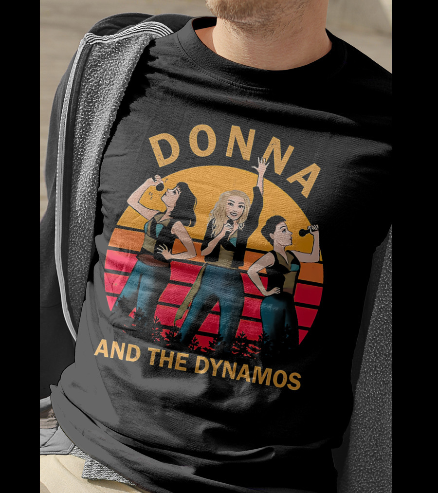 Donna And The Dynamos Sunset Singing Trio T-Shirt