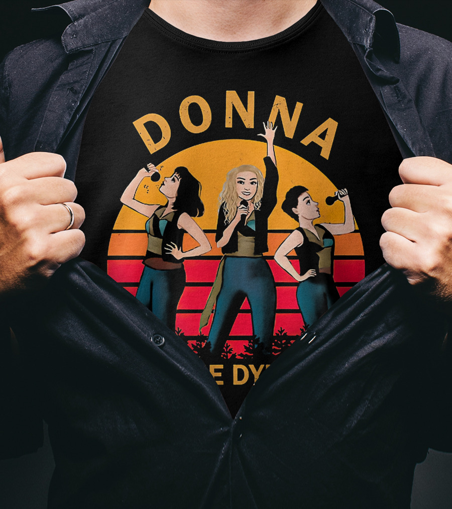Donna And The Dynamos Sunset Singing Trio T-Shirt