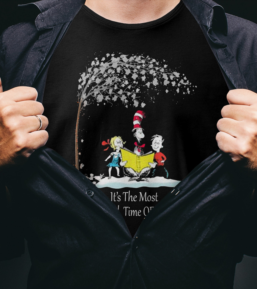 Dr Seuss Cat In The Hat Friends Most Wonderful Time Of The Year Snow Scene T-Shirt