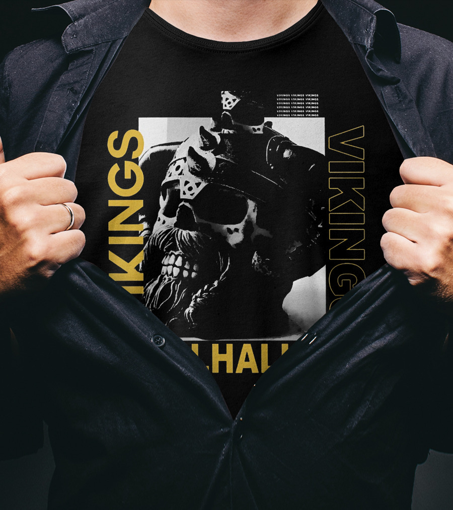 Vikings Valhalla Yule Skull Helm T-Shirt