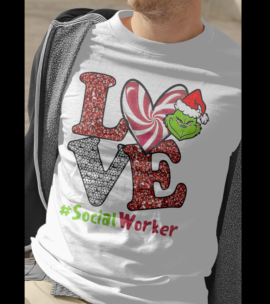 LOVE Grinch Heart #SocialWorker T-Shirt