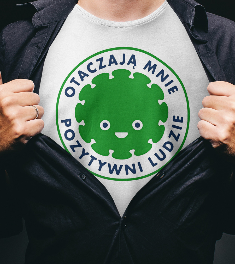 Otaczają Mnie Pozytywni Ludzie Green Smiley Puzzle Face T-Shirt