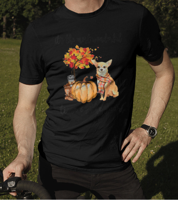 It's The Most Wonderful Time Of The Year Chihuahua Autumn Leaves Pumpkin Scarf Coffee T-Shirt