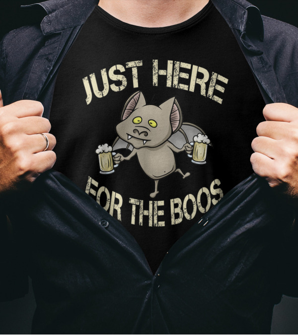 Just Here For The Boos Funny Halloween Vampire Bat With Beers T-Shirt