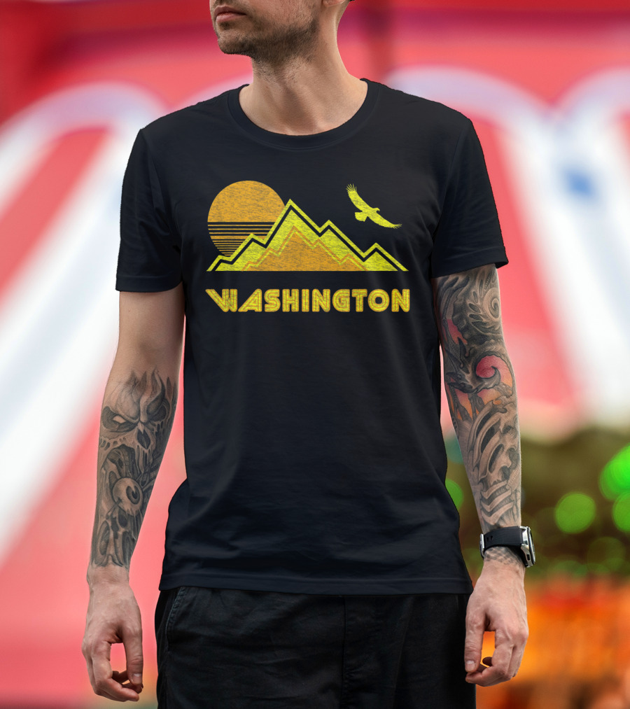 Retro Washington Distressed Mountain Sunset with Eagle T-Shirt