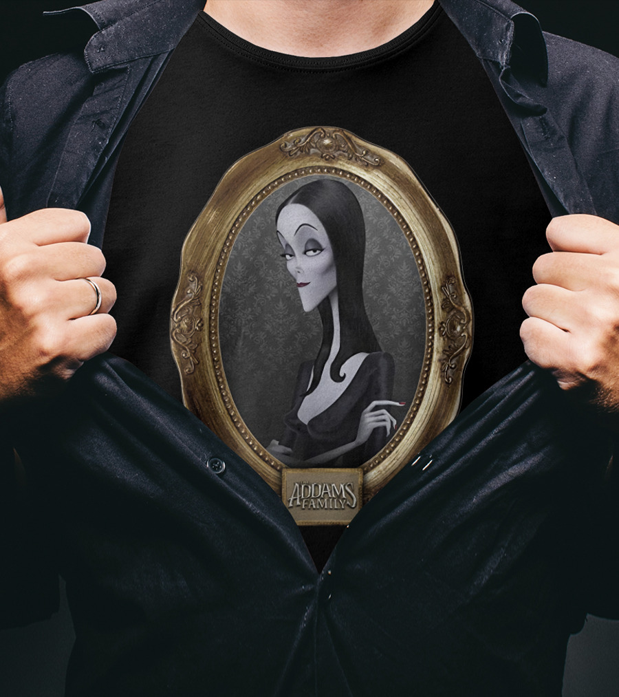 Addams Family Morticia Addams Portrait Vintage Frame T-Shirt