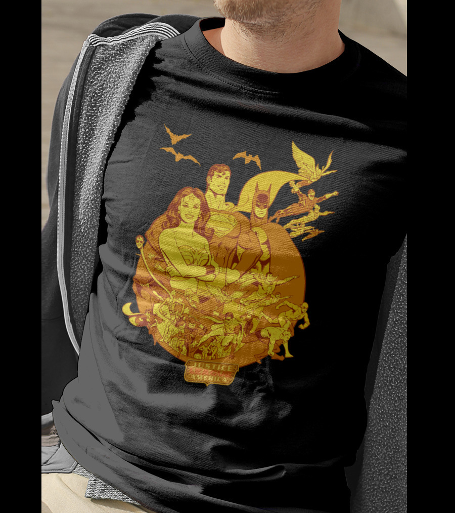 Justice League America DC Heroes United Wonder Woman Superman Batman T-Shirt