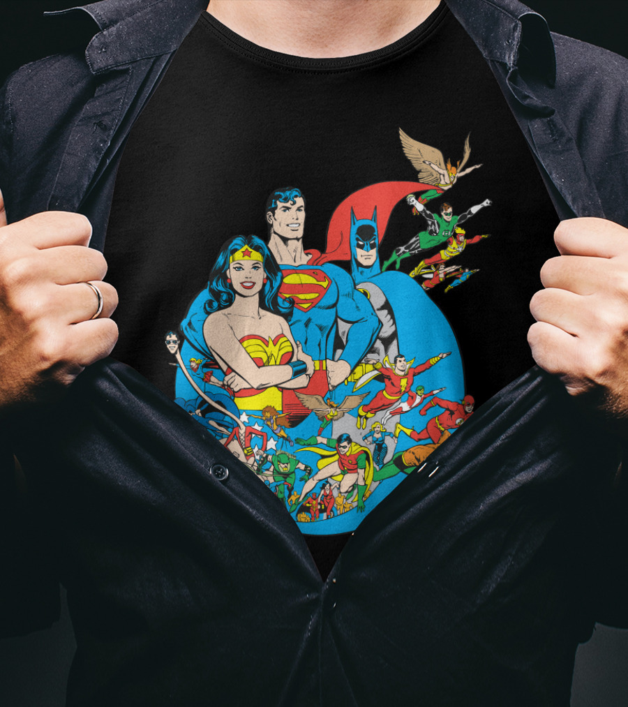 DC Comics Justice League Superman Batman Wonder Woman Flash Green Lantern Aquaman Hawkman Robin Green Arrow T-Shirt