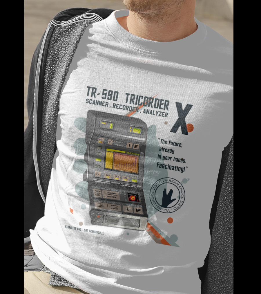 TR-590 Tricorder X Scanner Recorder Analyzer Star Trek Fascinating T-Shirt