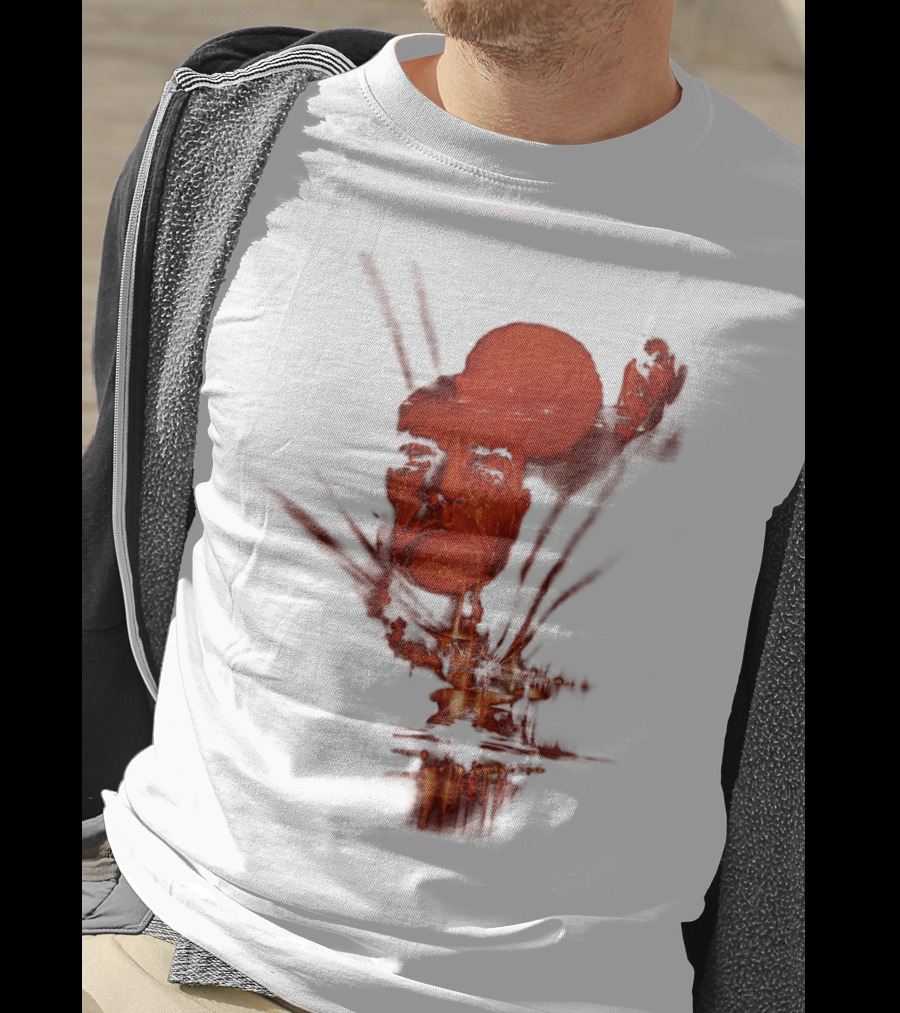 16 Apocalypse Now Mickey Mouse Warrior Face T-Shirt