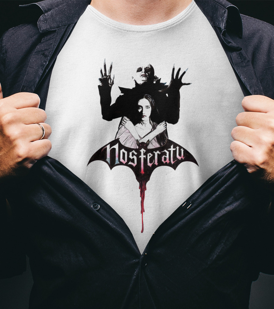 Nosferatu Vampyre Gothic Horror Illustration With Vampire And Woman T-Shirt