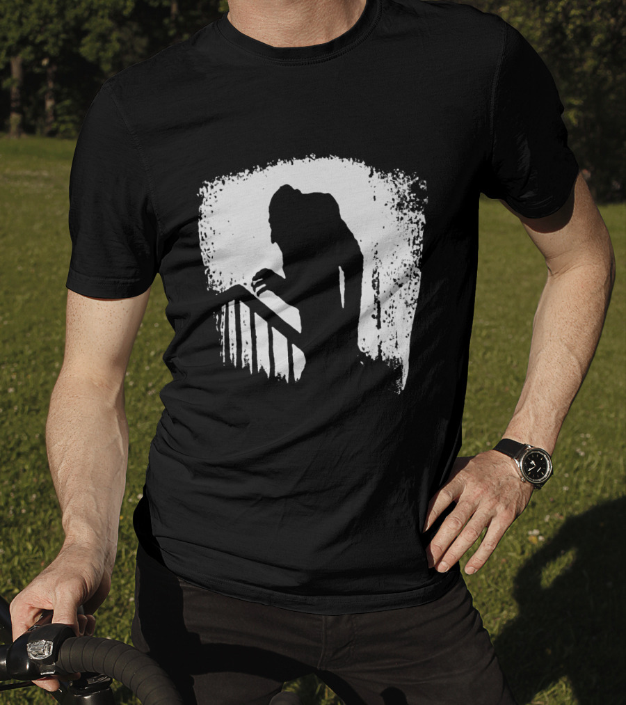 Nosferatu Vintage Horror Silhouette Icon Classic T-Shirt