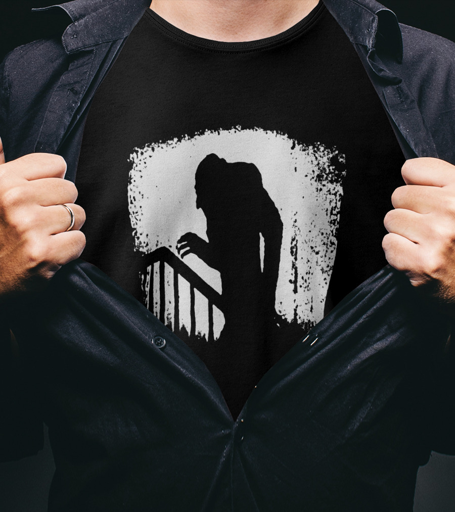 Nosferatu Vintage Horror Silhouette Icon Classic T-Shirt
