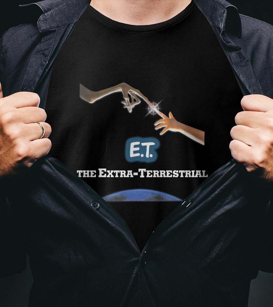 E.T. The Extra-Terrestrial Iconic Finger Touch And Earth T-Shirt