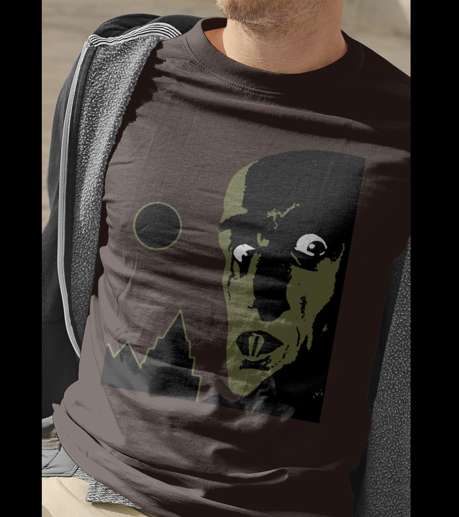 Nosferatu The Vampyre 1979 Iconic Horror Vampire Portrait With Castle And Moon T-Shirt
