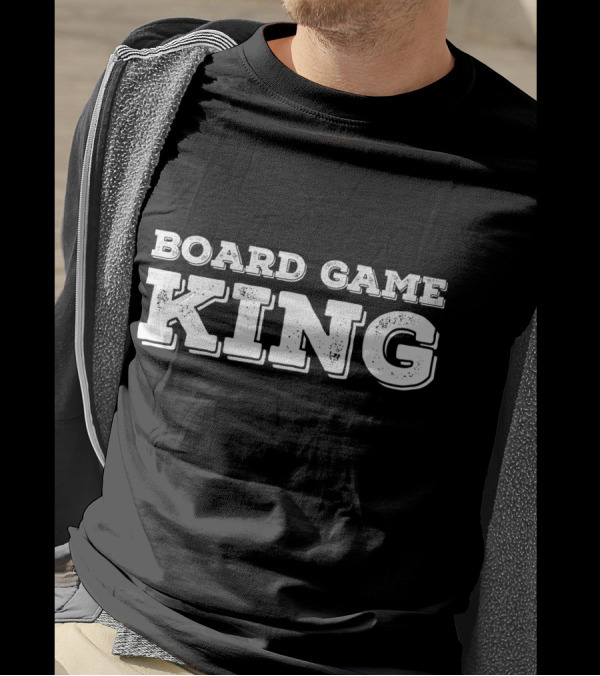 BOARD GAME KING Funny Chess Player Geek T-Shirt