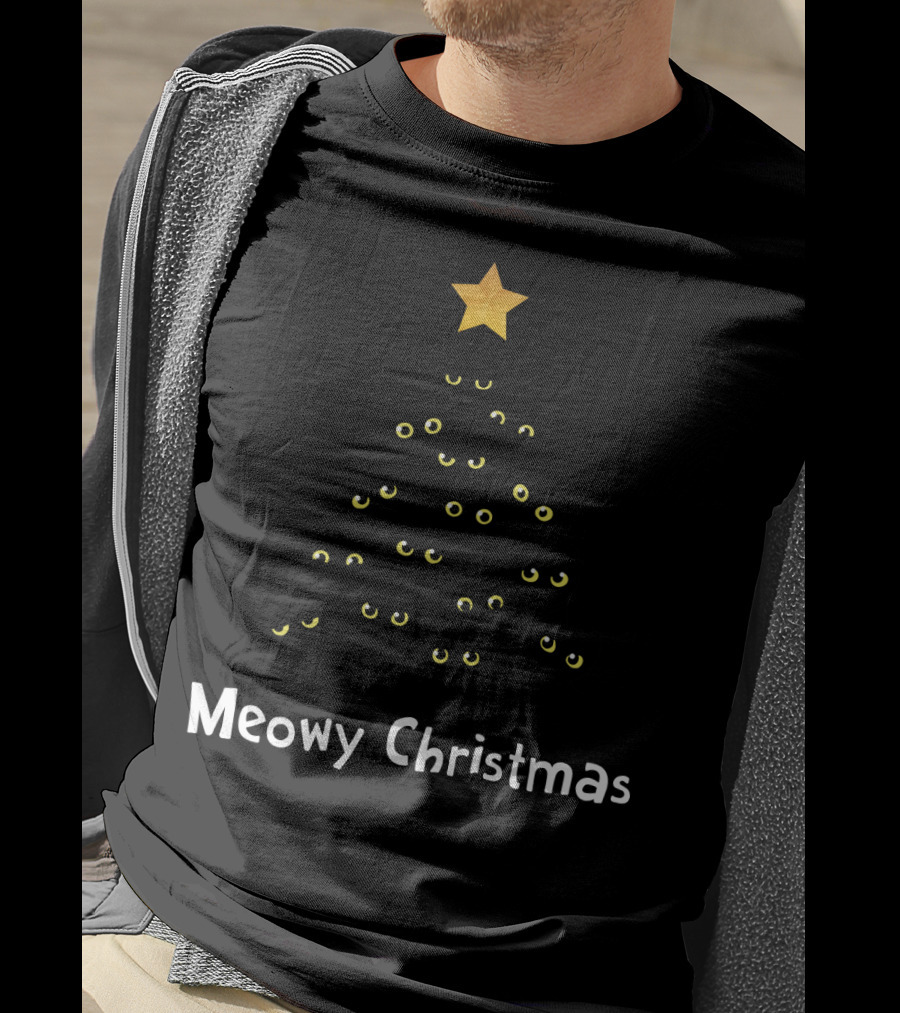 Meowy Christmas Cat Tree With Yellow Eyes And Star Topper T-Shirt