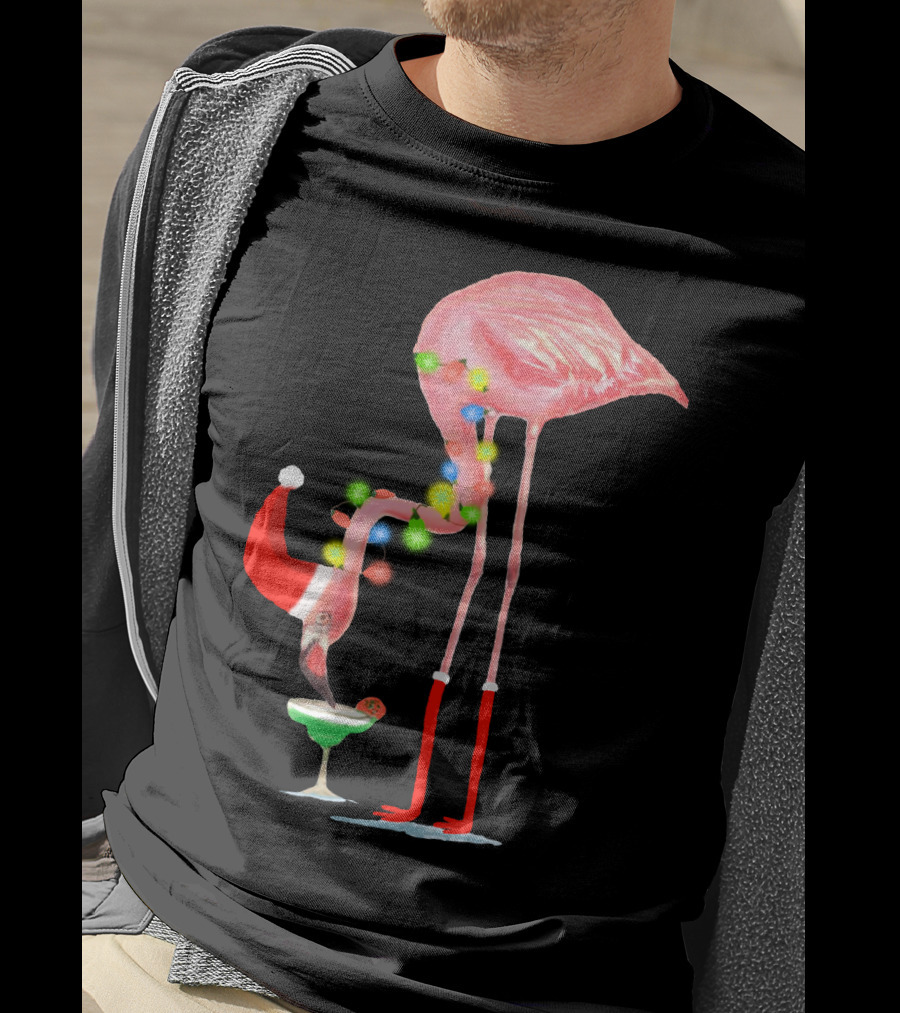 Flamingo Christmas Cocktail Santa Hat And Lights T-Shirt