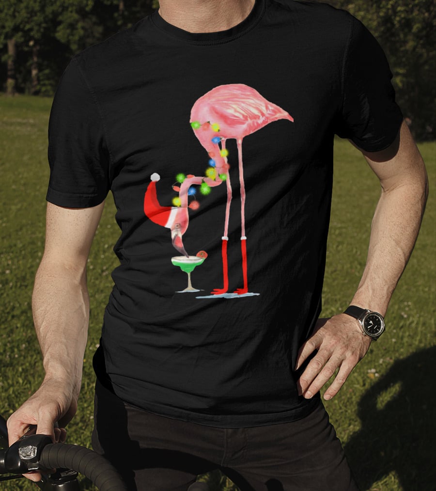 Flamingo Christmas Cocktail Santa Hat And Lights T-Shirt