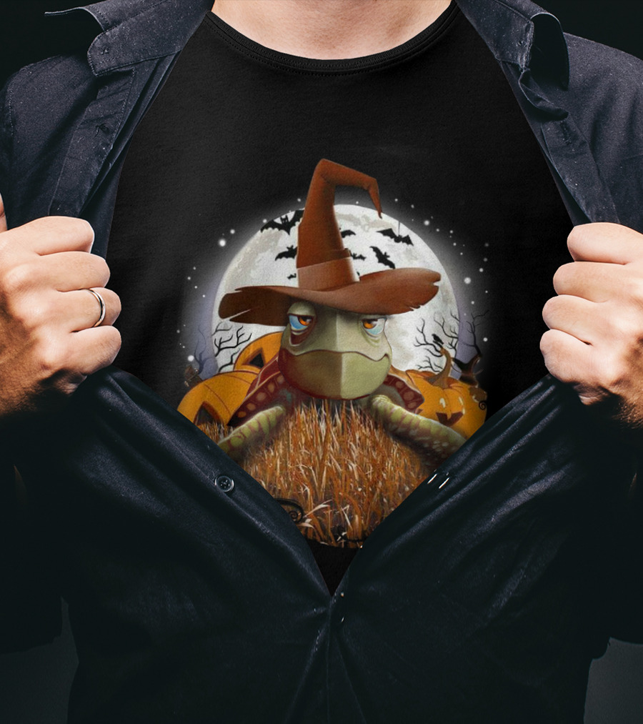 Halloween Turtle In Witch Hat Moonlit Pumpkin Patch T-Shirt
