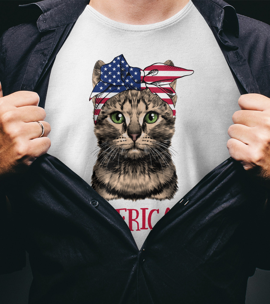 Cat With American Flag Bandana 'Merica T-Shirt