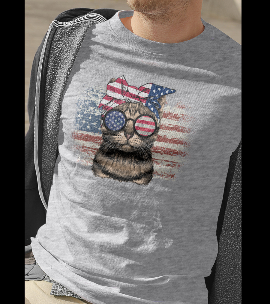 Cat American Flag Glasses Bandana T-Shirt