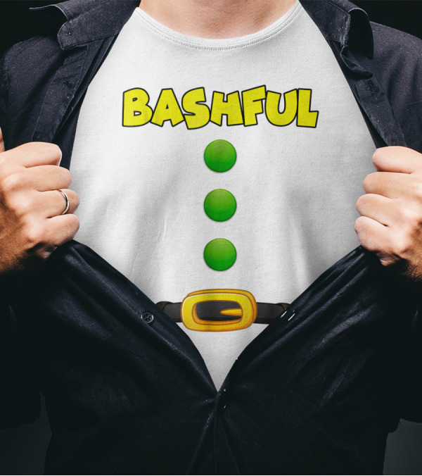 Bashful Dwarf Halloween Costume Bashful Belt Green Buttons T-Shirt