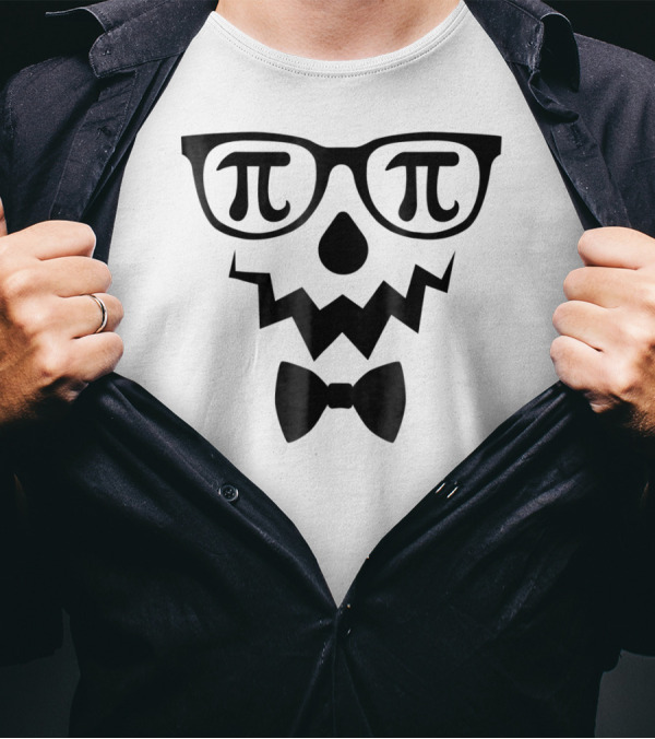 Pumpkin Pi Nerd Glasses Bow Tie T-Shirt