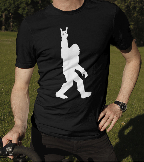 Funny Bigfoot Rock And Roll Sasquatch Silhouette With Rock On Hand Gesture T-Shirt