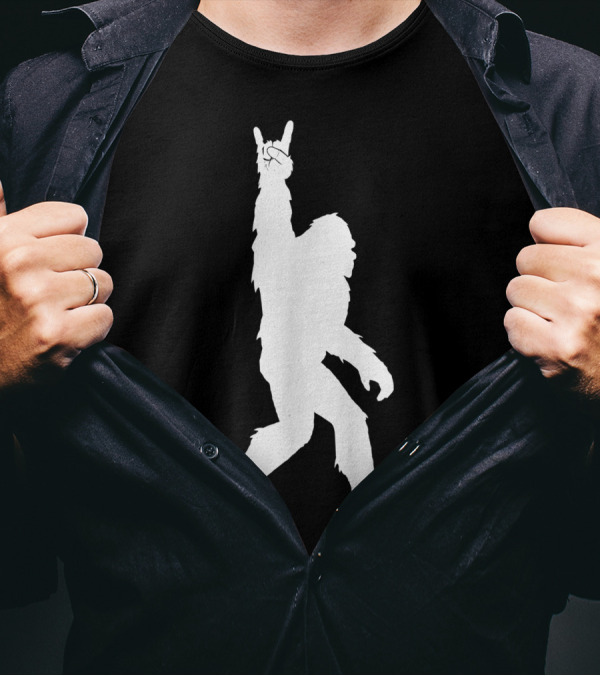 Funny Bigfoot Rock And Roll Sasquatch Silhouette With Rock On Hand Gesture T-Shirt