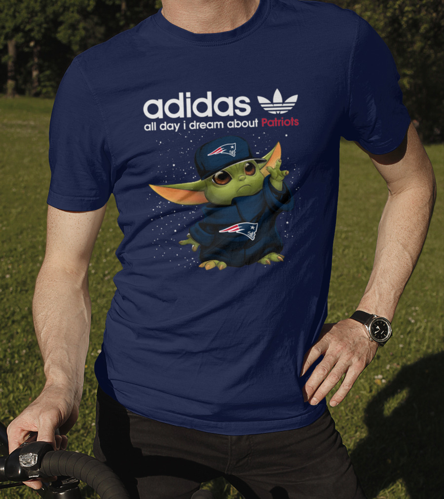 All Day I Dream About Patriots Yoda T-Shirt