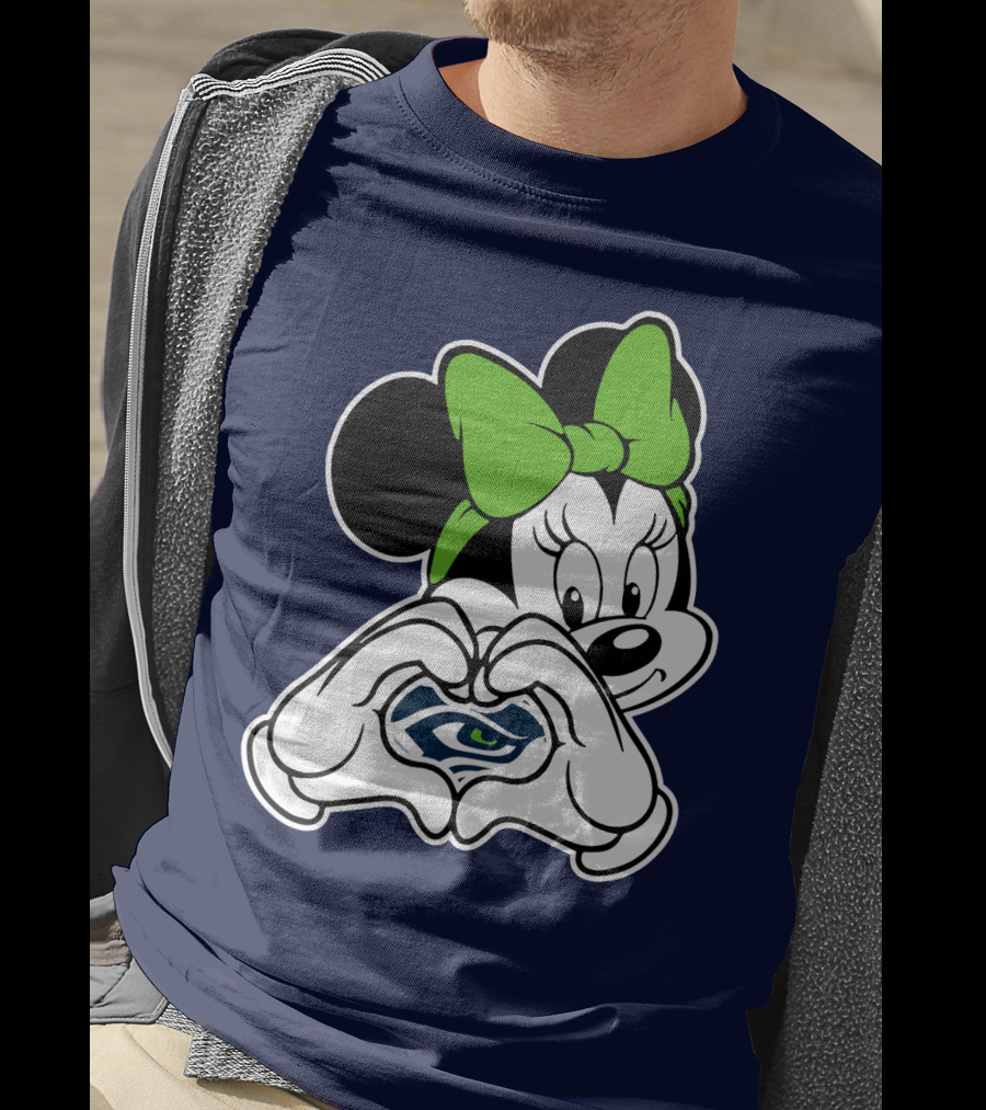 Minnie Mouse Heart Hands Seattle Seahawks T-Shirt