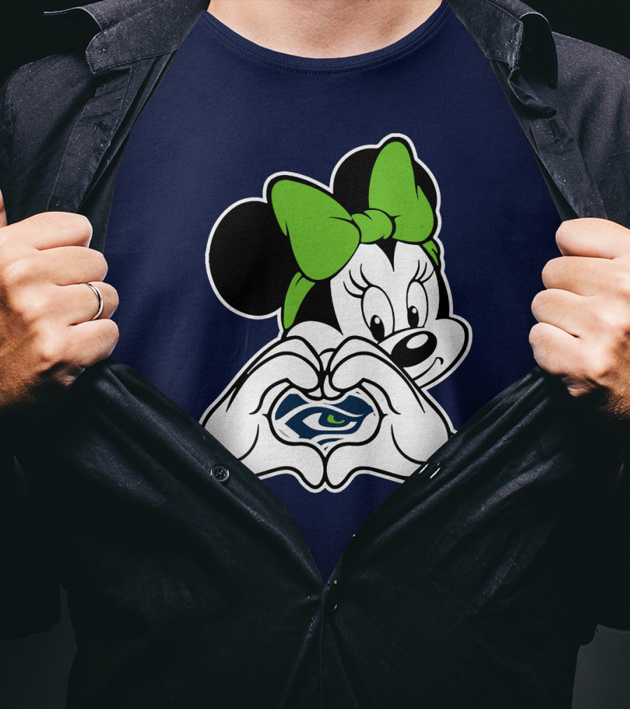 Minnie Mouse Heart Hands Seattle Seahawks T-Shirt
