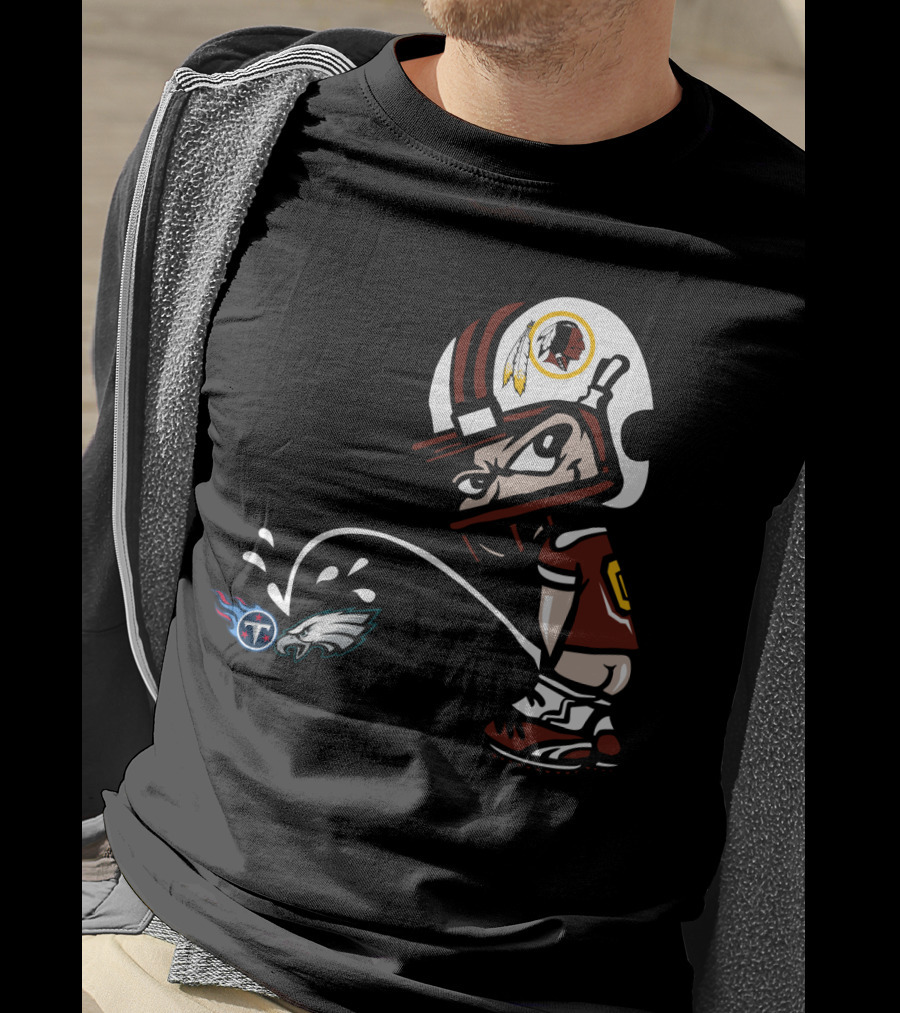 Washington Redskins Football Rivalry Titans Eagles Helmet T-Shirt