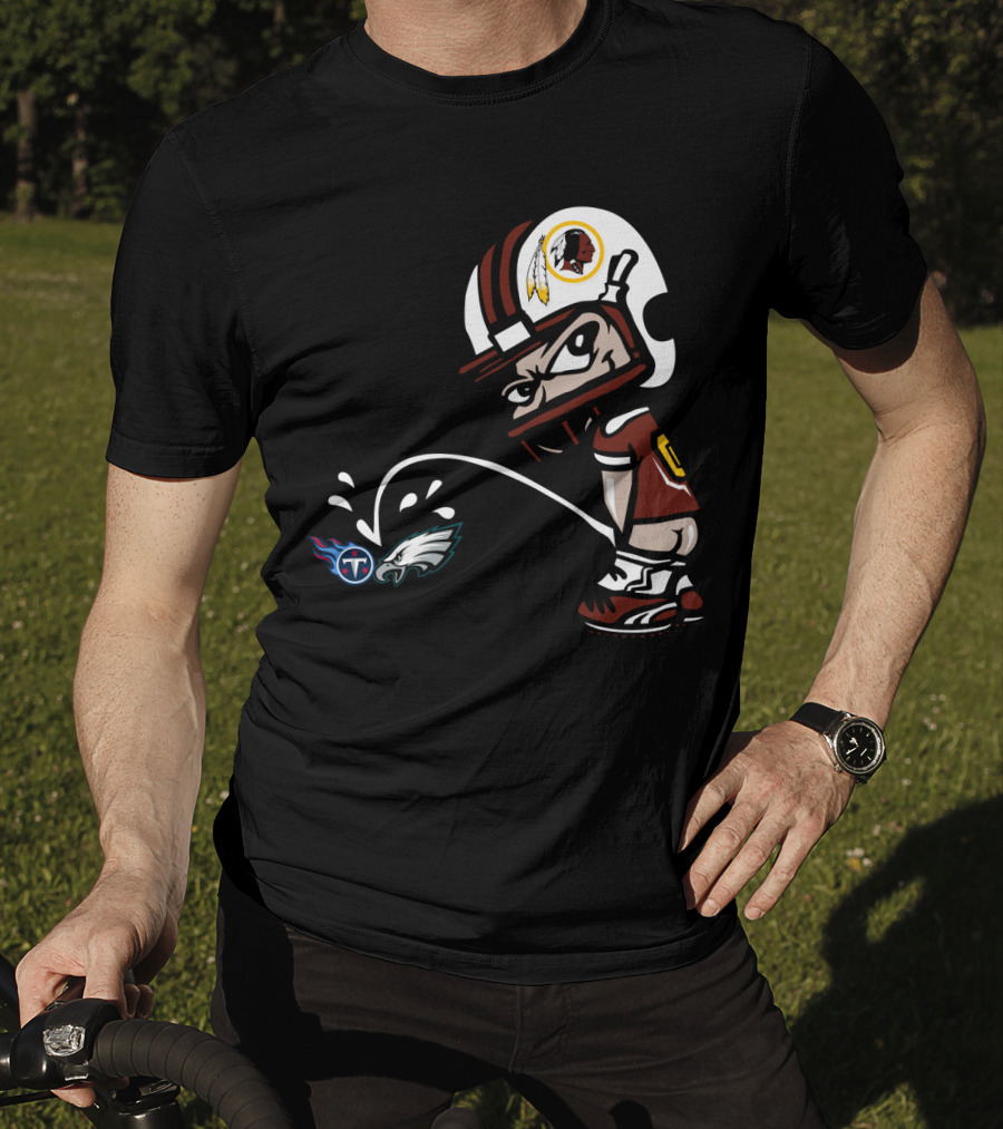 Washington Redskins Football Rivalry Titans Eagles Helmet T-Shirt