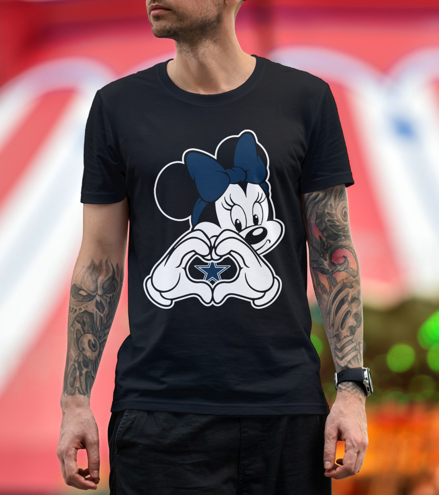 Cowboys Nation Dallas Star Minnie Mouse Heart Hands T-Shirt