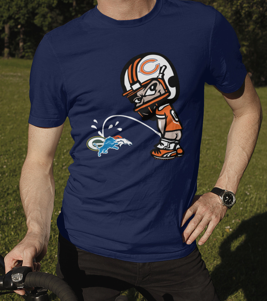 Chicago Bears Player Helmet Packers And Broncos Rivalry T-Shirt