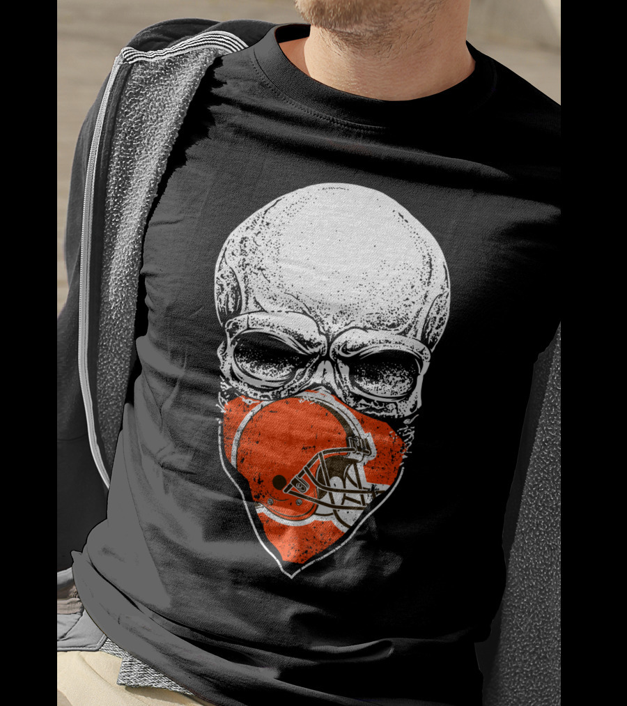 Cleveland Browns Skull With Helmet T-Shirt