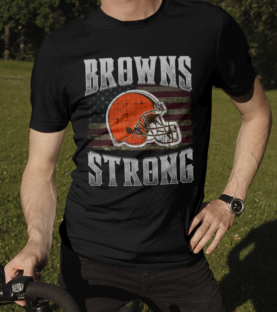Browns Strong American Flag Cleveland Browns Helmet T-Shirt