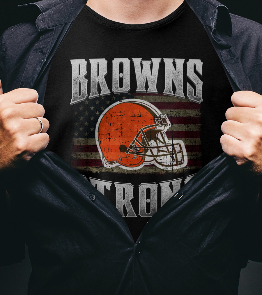 Browns Strong American Flag Cleveland Browns Helmet T-Shirt