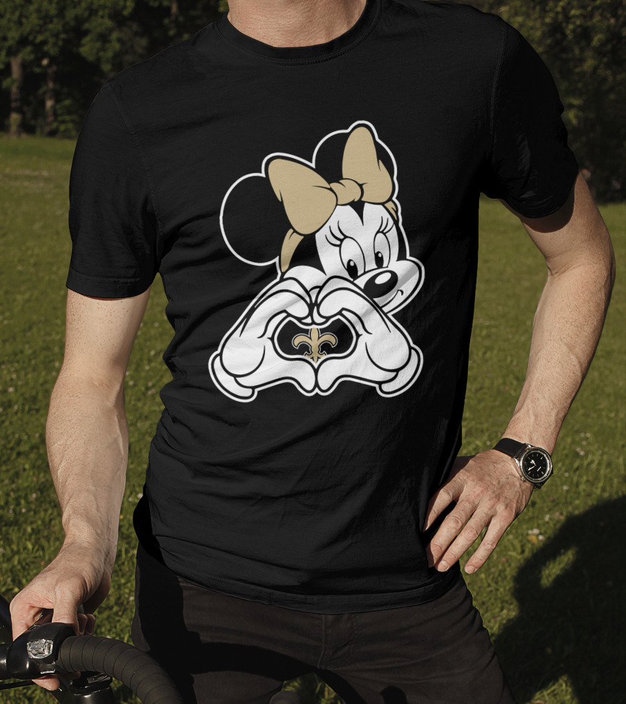 Minnie Mouse Heart Hands New Orleans Saints T-Shirt