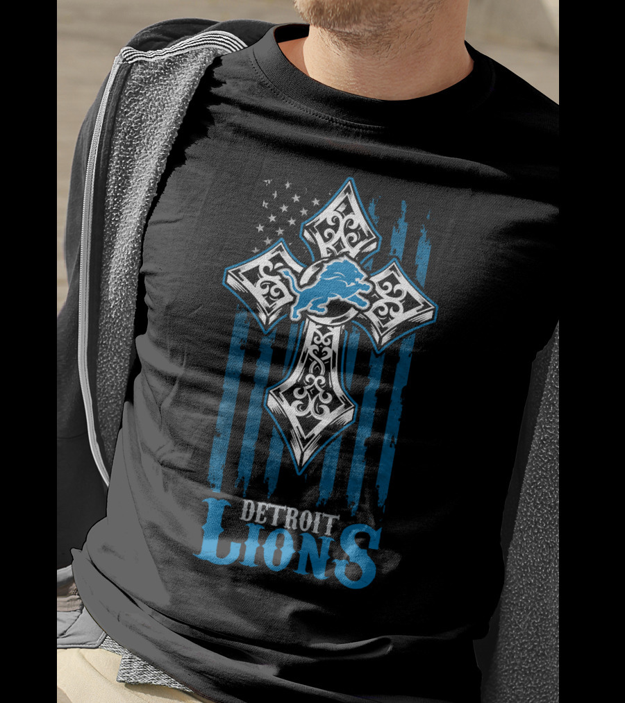 Detroit Lions Cross And Flag Design With Blue Lion T-Shirt
