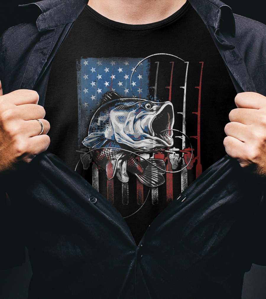 Vintage American Flag Bass Fishing USA Fisherman T-Shirt