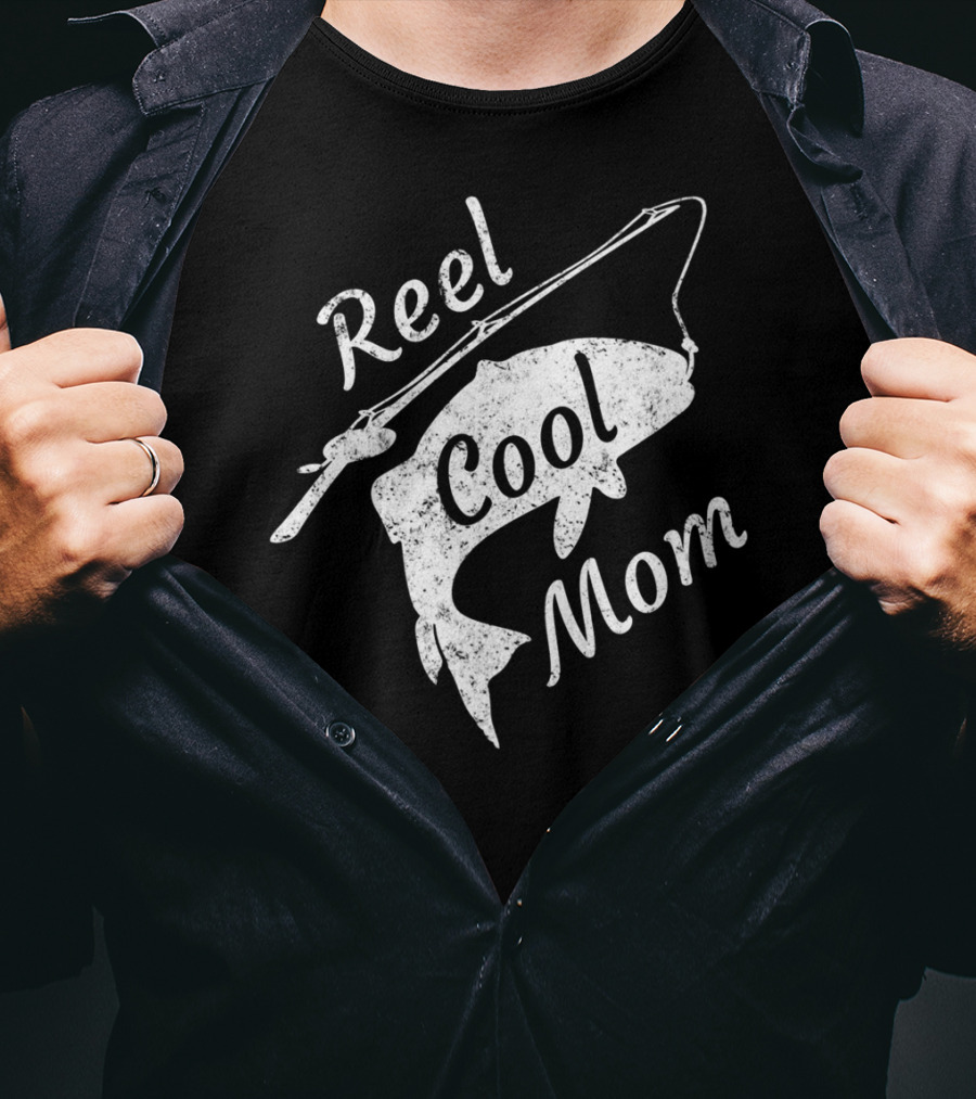Reel Cool Mom Fishing Silly Family T-Shirt