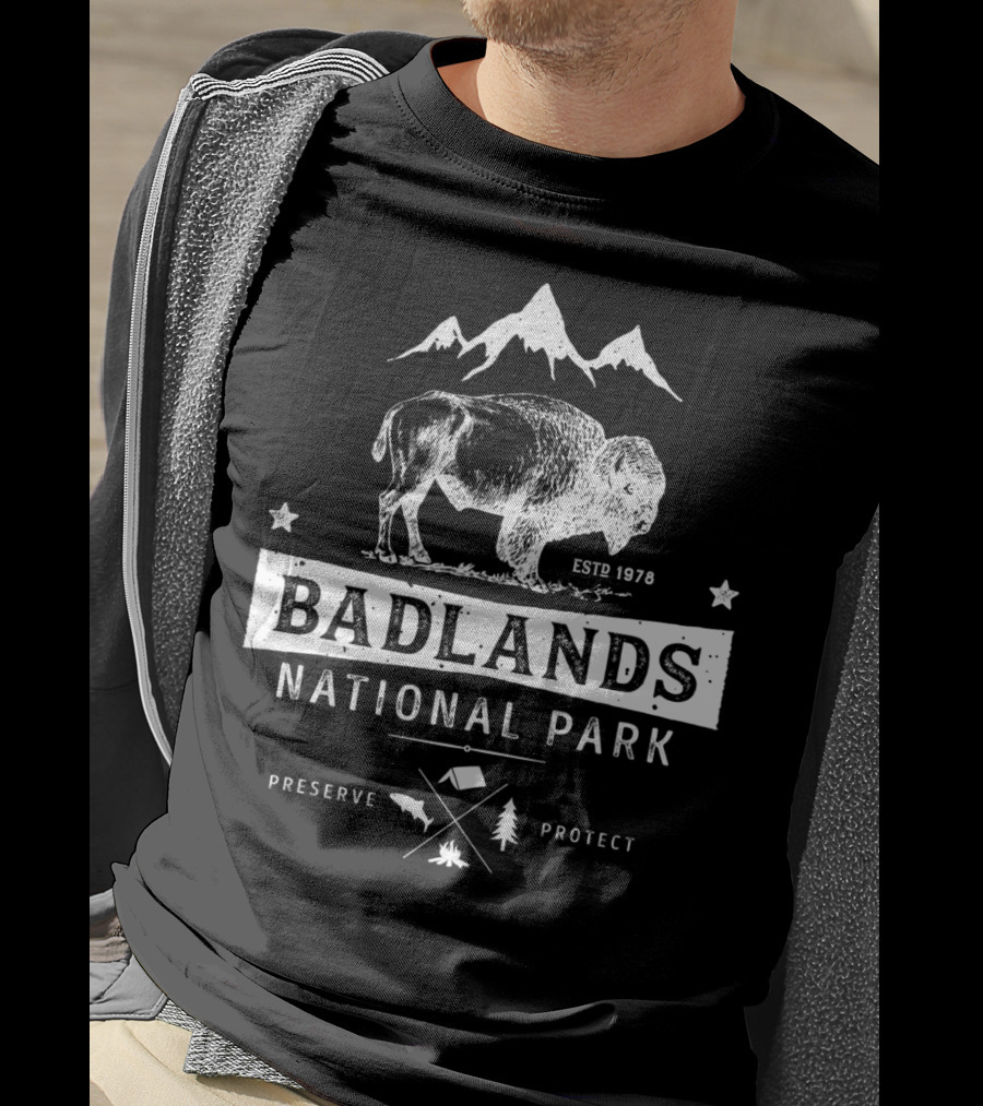 Badlands National Park Vintage Buffalo Bison South Dakota Estp 1978 Preserve Protect T-Shirt