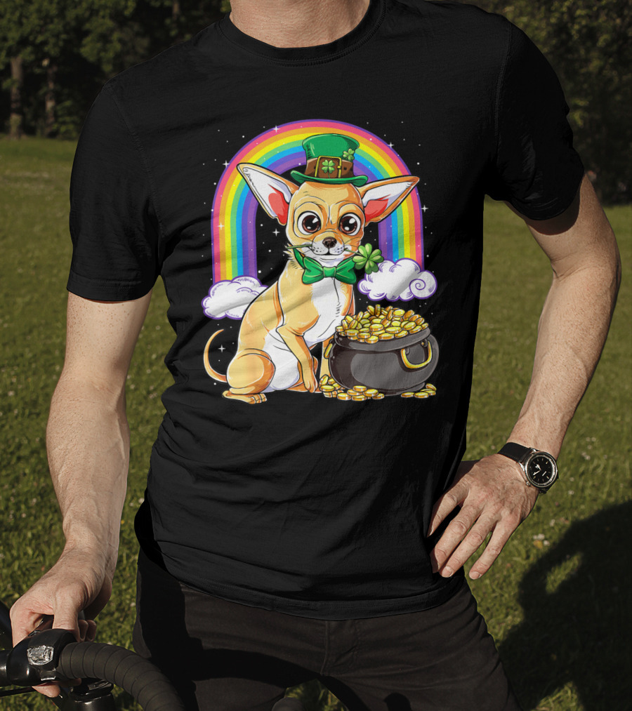 Chihuahua St Patricks Day Leprechaun Rainbow Pot Of Gold T-Shirt