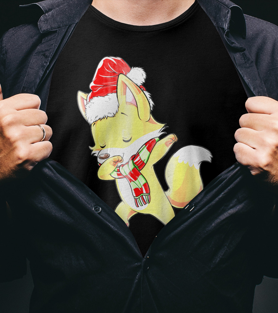 Christmas Fox Dabbing In Santa Hat And Scarf T-Shirt