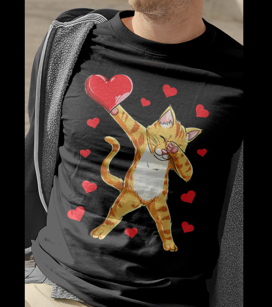 Cute Dabbing Cat With Hearts For Valentine's Day Kitten Lovers T-Shirt