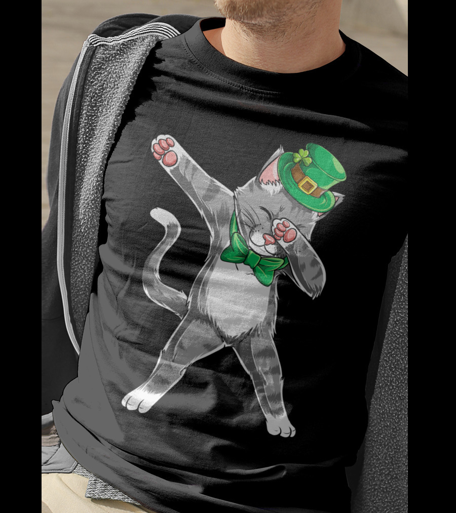 Dabbing Cat Leprechaun St Patricks Day T-Shirt