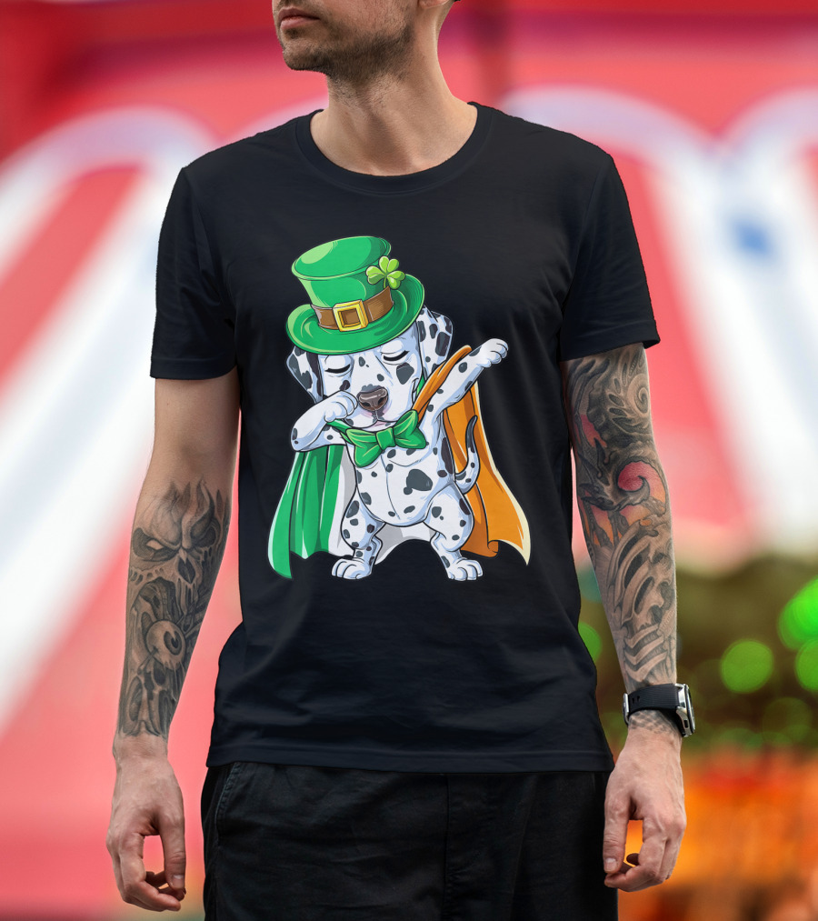Dabbing Dalmatian St Patricks Day Leprechaun Irish Dog with Green Hat and Cape T-Shirt